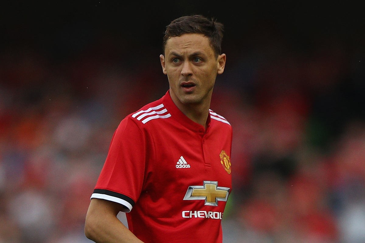 组成的中场 组成的中场